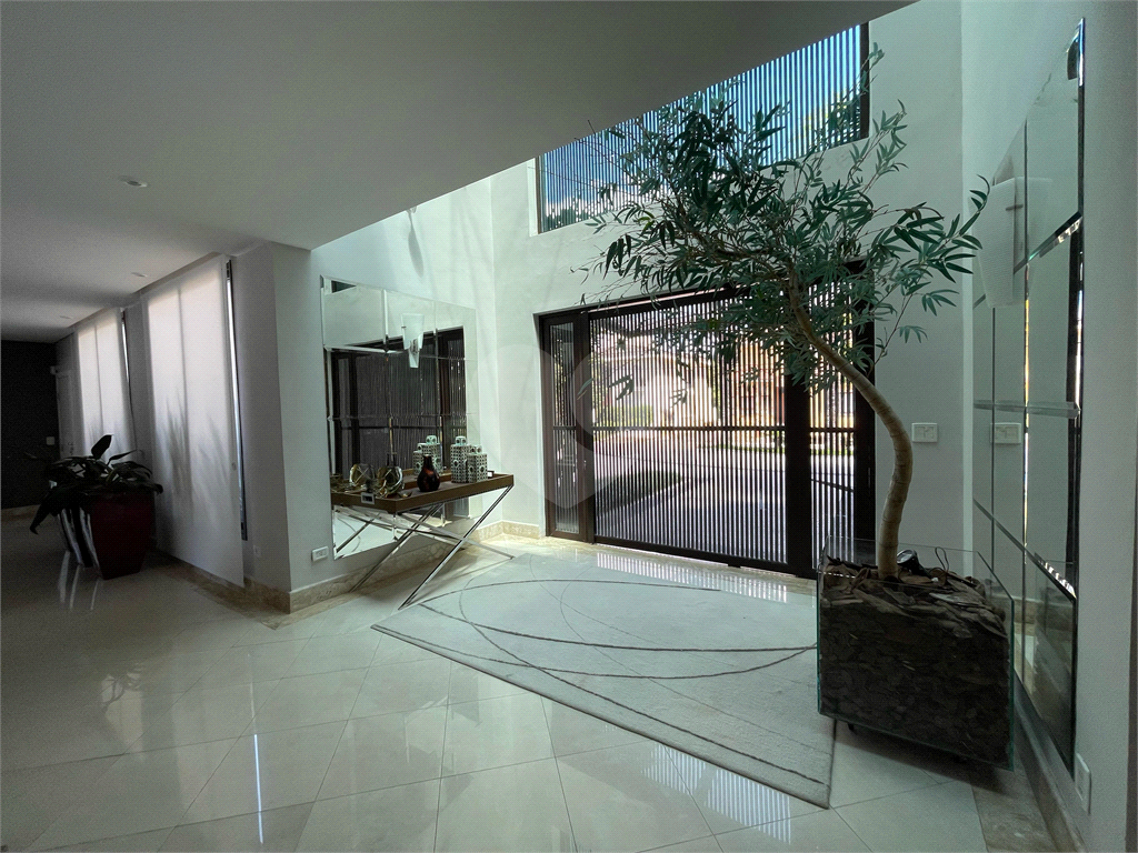 Casa luxo Aldeia da Serra Morada dos Lagos 5 suítes piscina salão de festas espaço gourmet à venda
