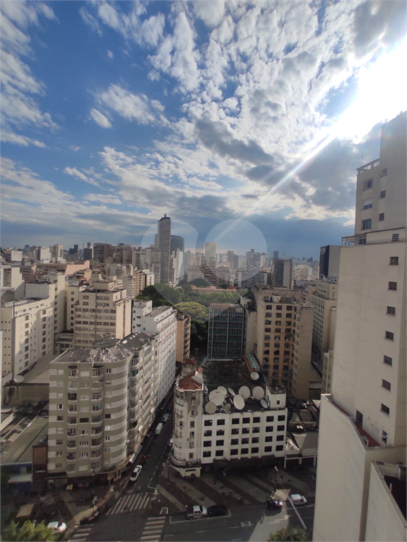 Apartamento à Venda no Centro