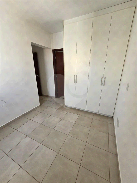 Apartamento para alugar com 2 quartos, 56m² - Foto 2