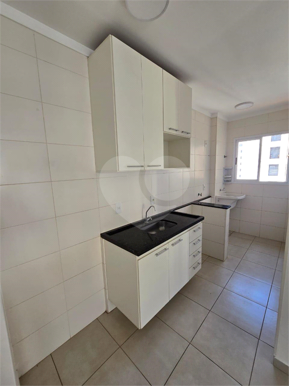 Apartamento para alugar com 2 quartos, 56m² - Foto 6