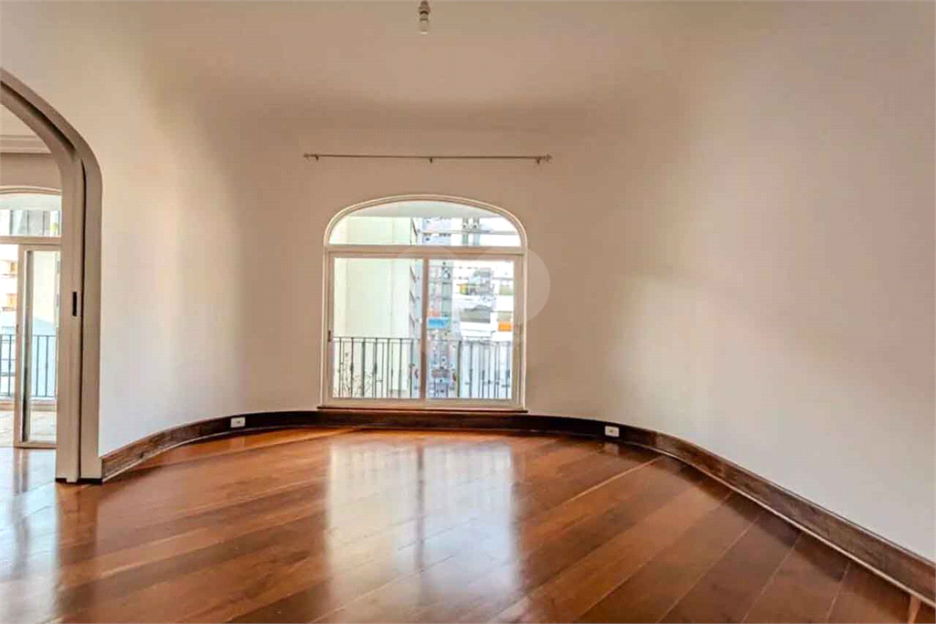 Apartamento Magnífico de 316m² no Coração do Jardim América
