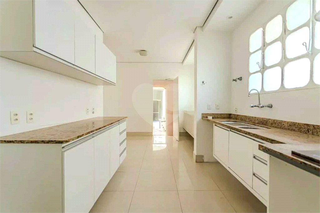 Apartamento Magnífico de 316m² no Coração do Jardim América