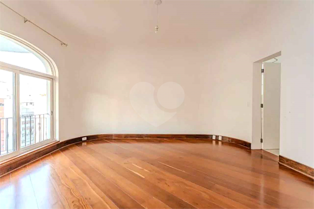 Apartamento Magnífico de 316m² no Coração do Jardim América