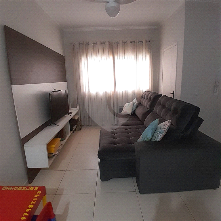 Casa à venda com 2 quartos, 90m² - Foto 4