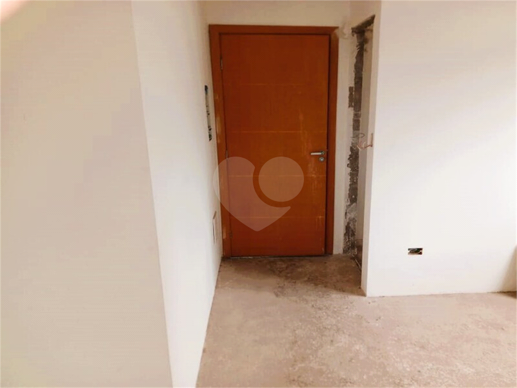 Apartamento à venda com 2 quartos, 69m² - Foto 5