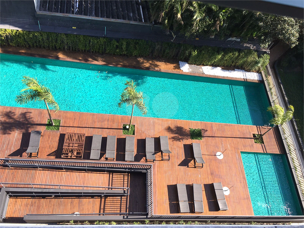Apartamento com 1 Quarto e 1 banheiro para Alugar, 72 m² - Campo Belo, São Paulo - SP