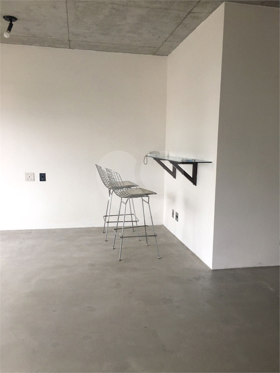 Apartamento com 1 Quarto e 1 banheiro para Alugar, 72 m² - Campo Belo, São Paulo - SP