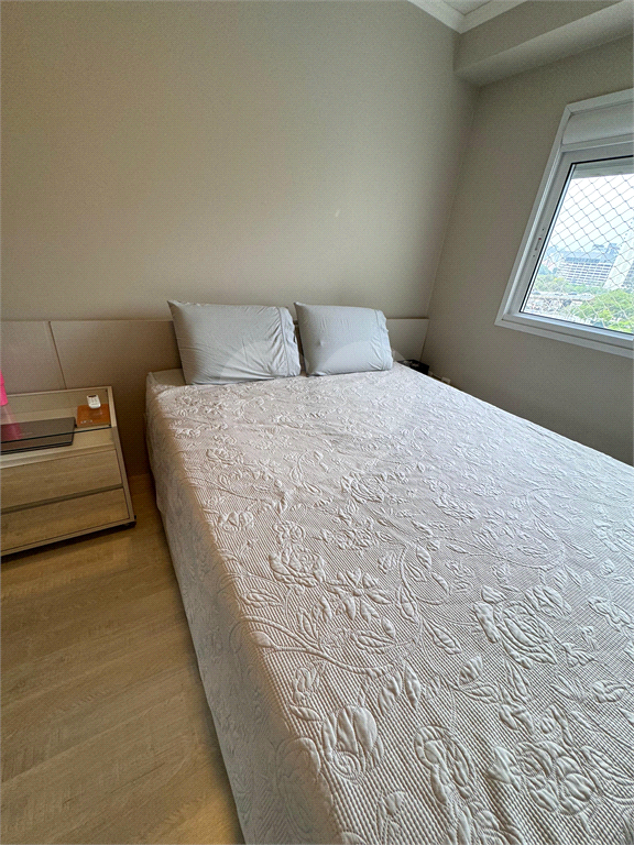 APARTAMENTO em ÁGUA BRANCA