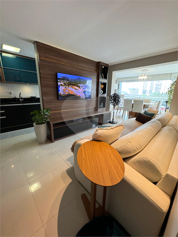 APARTAMENTO em ÁGUA BRANCA