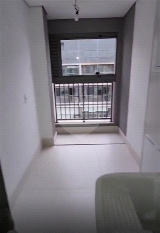 APARTMENTO NOVO 3 SUÍTES À VENDA EM PINHEIROS