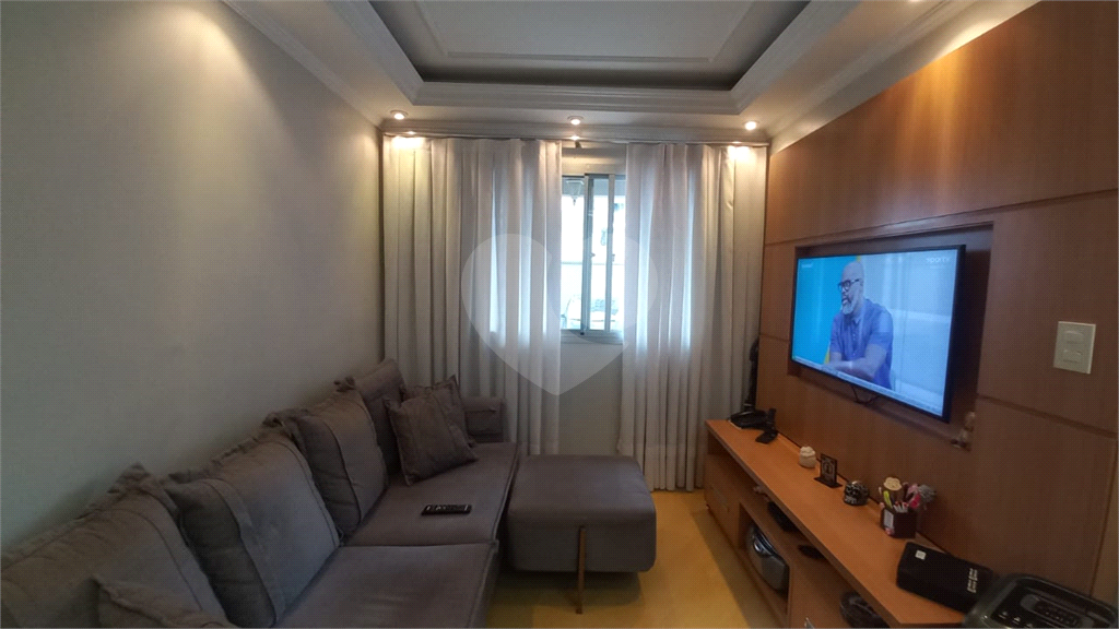 Apartamento à venda com 3 quartos, 64m² - Foto 3