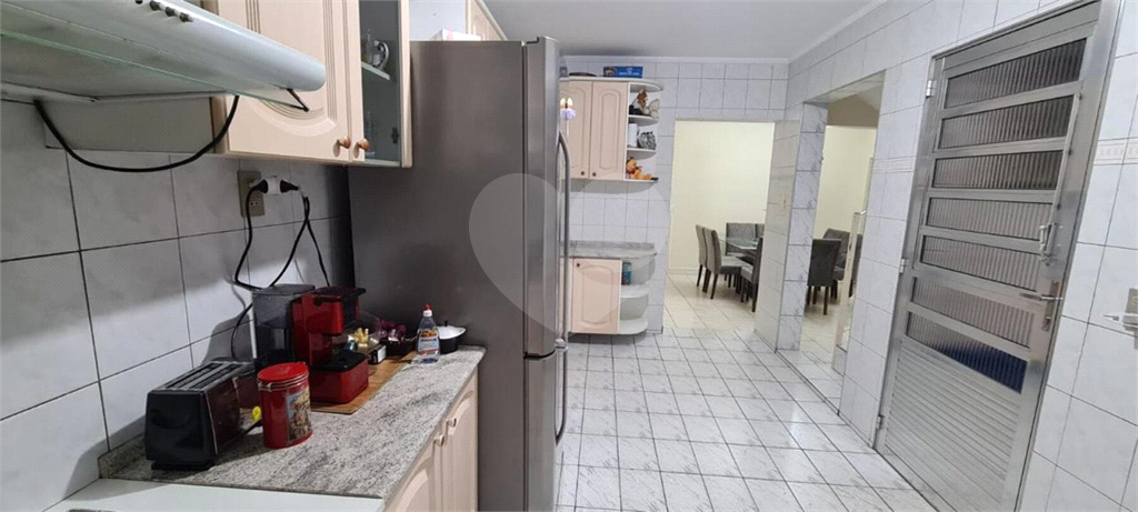 Sobrado à venda com 2 quartos, 285m² - Foto 27