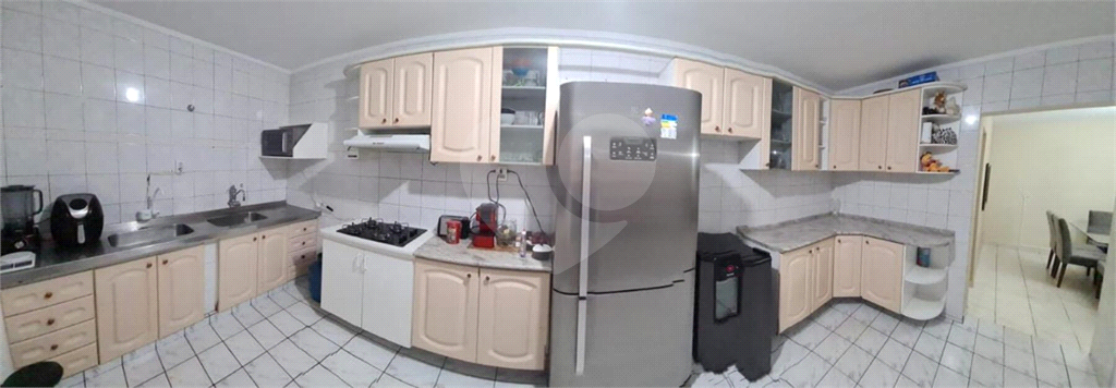 Sobrado à venda com 2 quartos, 285m² - Foto 24