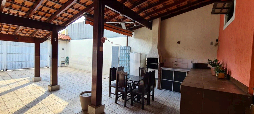 Sobrado à venda com 2 quartos, 285m² - Foto 17