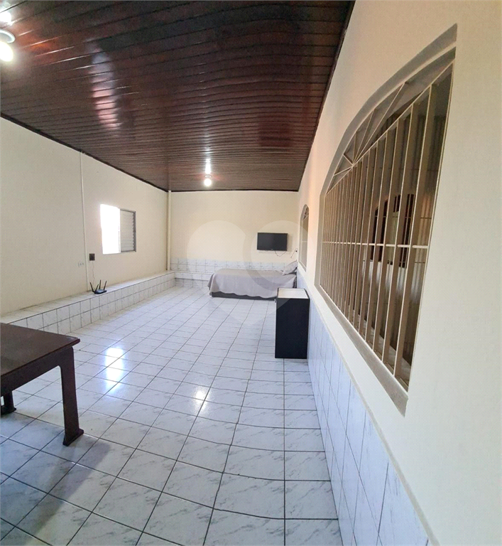 Sobrado à venda com 2 quartos, 285m² - Foto 11