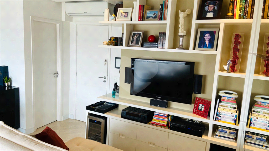 Apartamento Vila Romana 2 dormitorios, sendo 1 suite e 2 vagas 