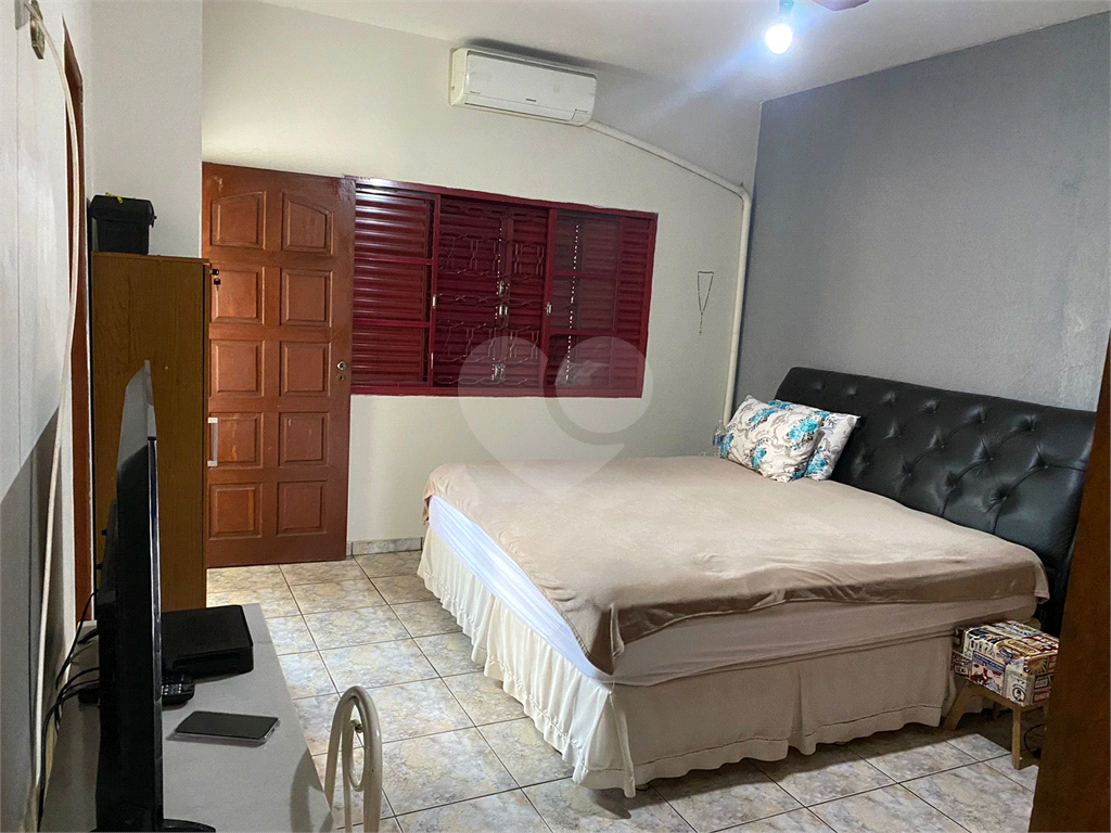 Casa à venda com 3 quartos, 250m² - Foto 21