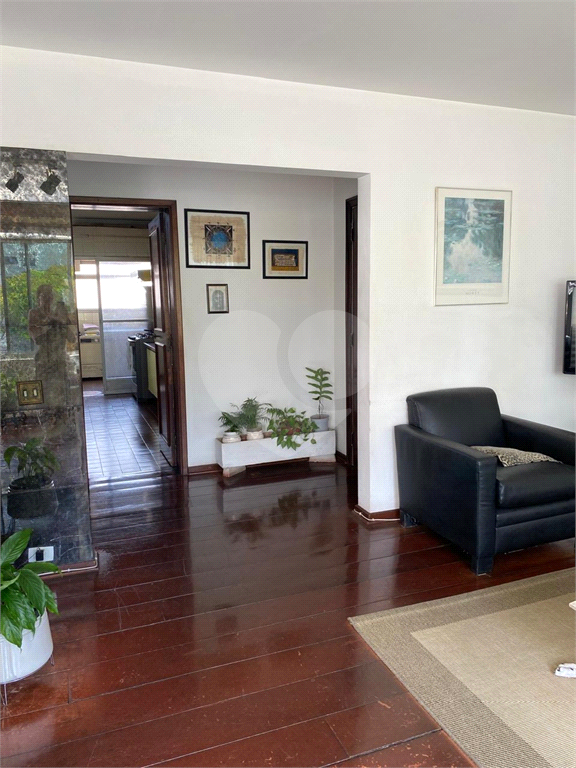 APARTAMENTO 182 M2  3 DORMITÓRIOS À VENDA VILA NOVA CONCEIÇÃO