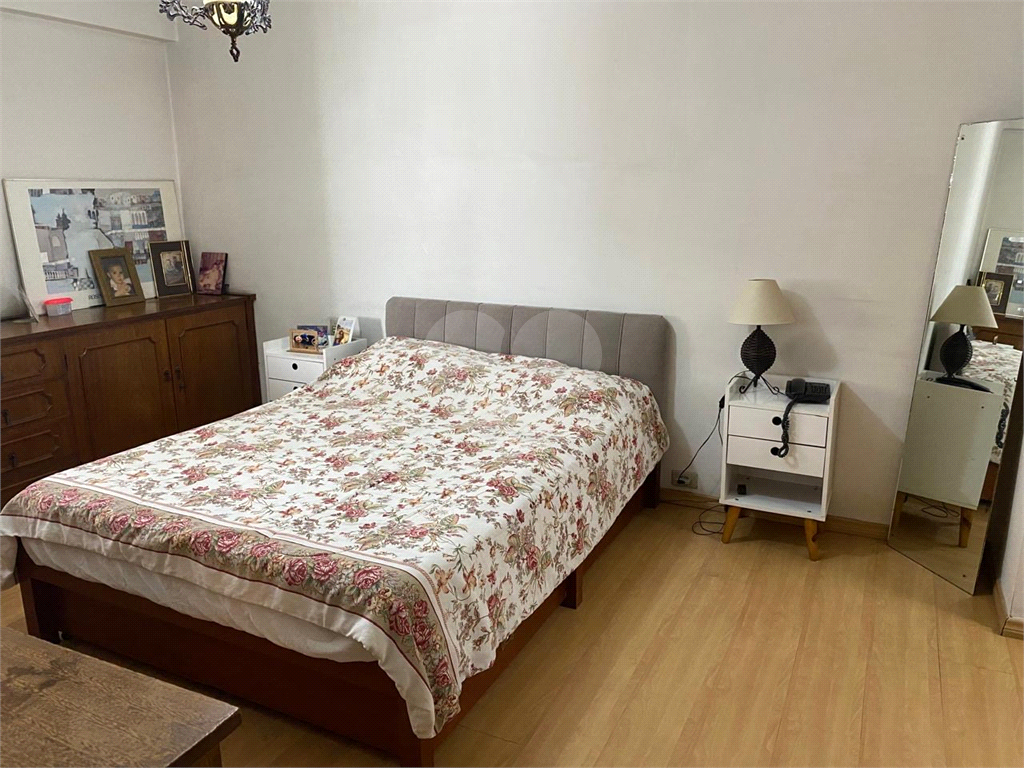 APARTAMENTO 182 M2  3 DORMITÓRIOS À VENDA VILA NOVA CONCEIÇÃO