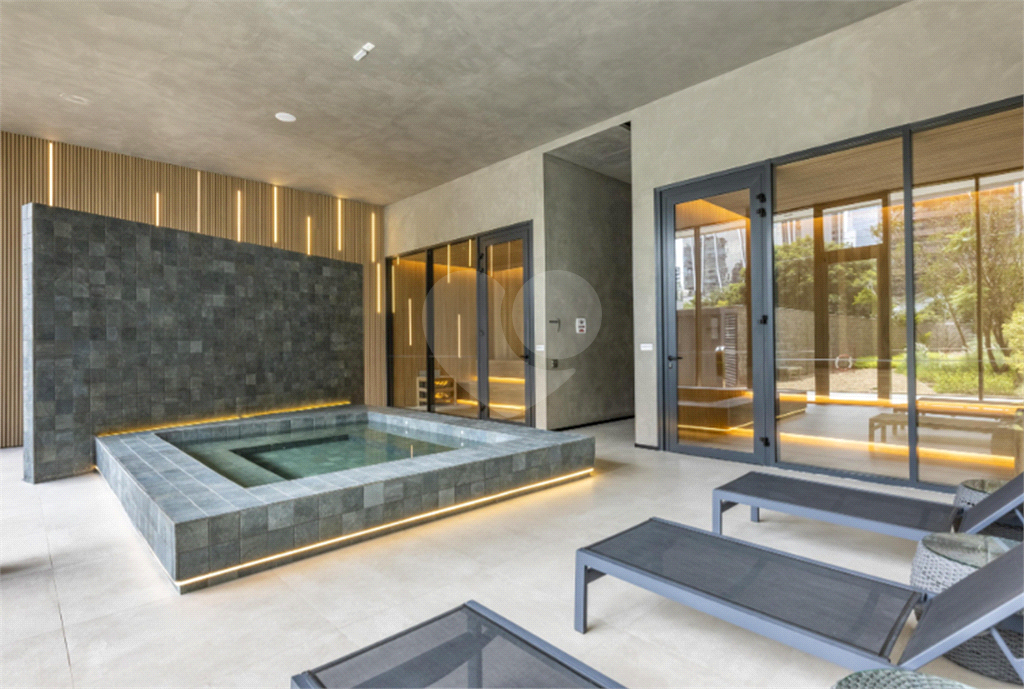 Apartamento Mobiliado na Vila Olimpia com 44 m² , 1 quarto e 1 vaga