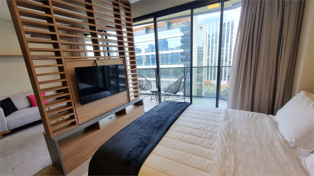 Apartamento Mobiliado na Vila Olimpia com 44 m² , 1 quarto e 1 vaga