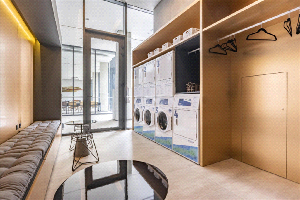 Apartamento Mobiliado na Vila Olimpia com 44 m² , 1 quarto e 1 vaga
