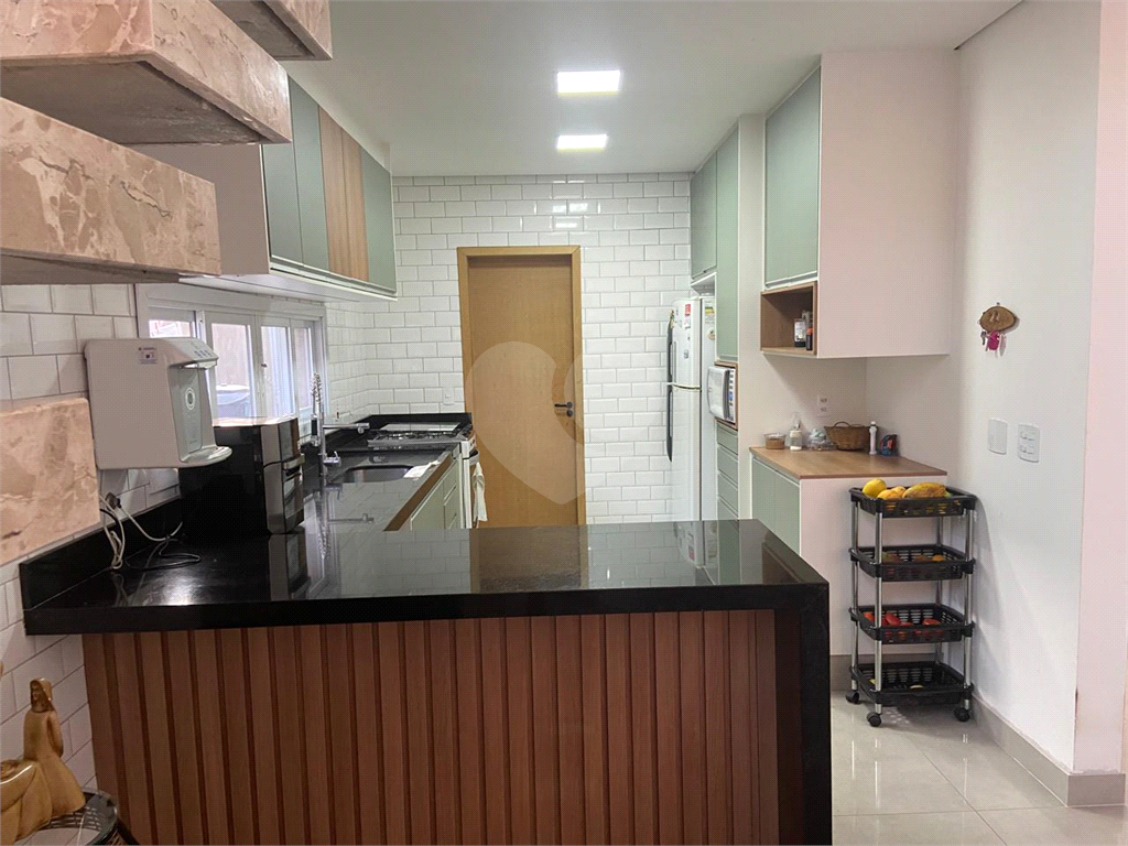 Casa de Condomínio à venda com 3 quartos, 240m² - Foto 8
