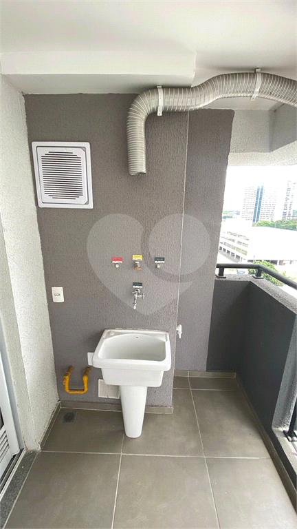 APARTAMENTO em BARRA FUNDA