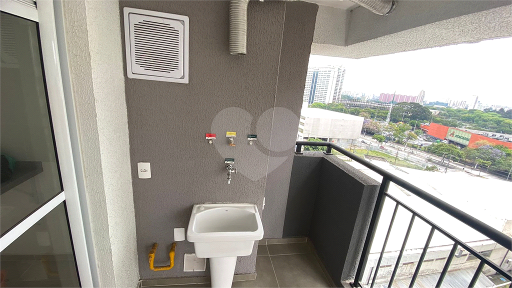 APARTAMENTO em BARRA FUNDA