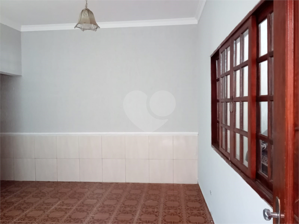 SOBRADO em JARAGUÁ