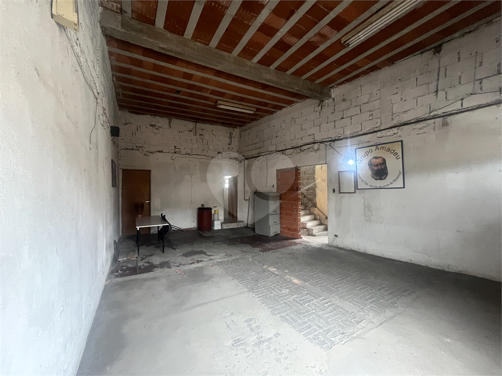Prédio Comercial na Zona Norte