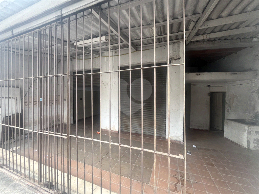 Prédio Comercial na Zona Norte