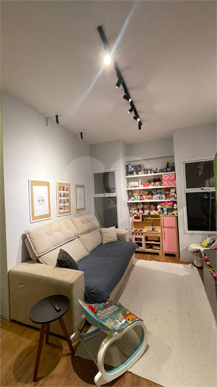 Apartamento à venda com 2 quartos, 70m² - Foto 5