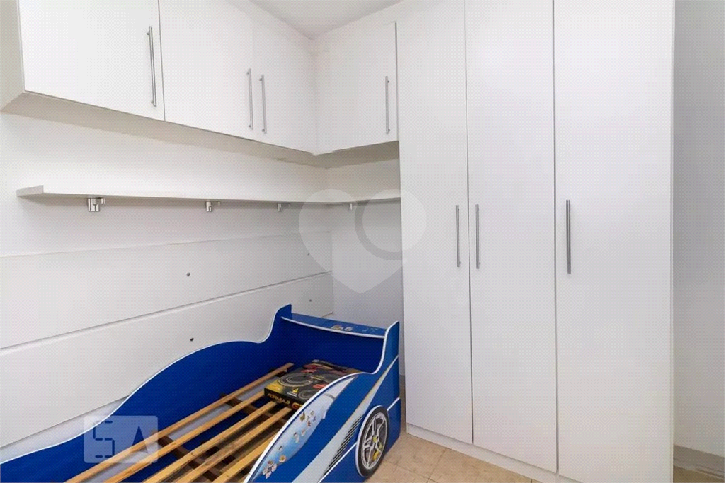 Apartamento na Av Nossa Senhora do Loreto 02 dormitórios planta 64metros 07 minutos metro Tucuruvi.