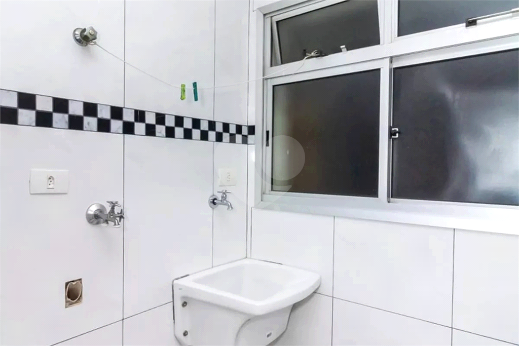 Apartamento na Av Nossa Senhora do Loreto 02 dormitórios planta 64metros 07 minutos metro Tucuruvi.
