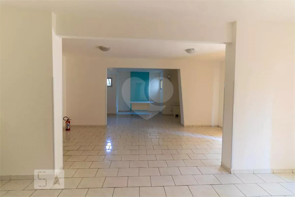 Apartamento na Av Nossa Senhora do Loreto 02 dormitórios planta 64metros 07 minutos metro Tucuruvi.