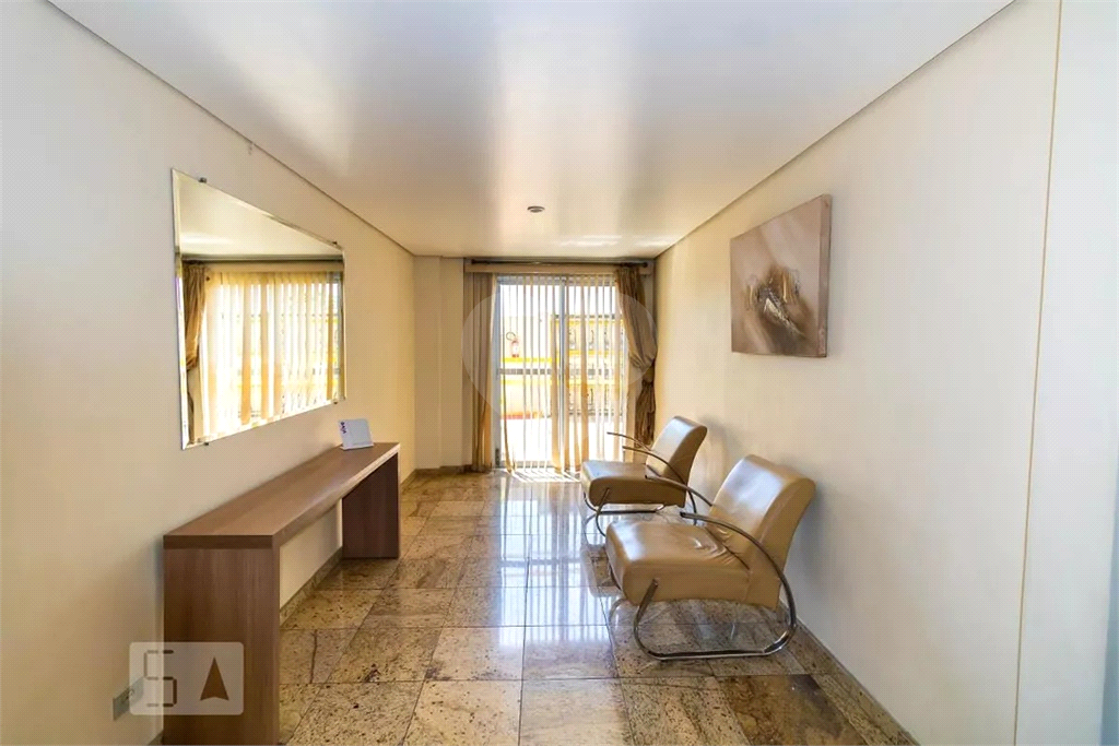 Apartamento na Av Nossa Senhora do Loreto 02 dormitórios planta 64metros 07 minutos metro Tucuruvi.