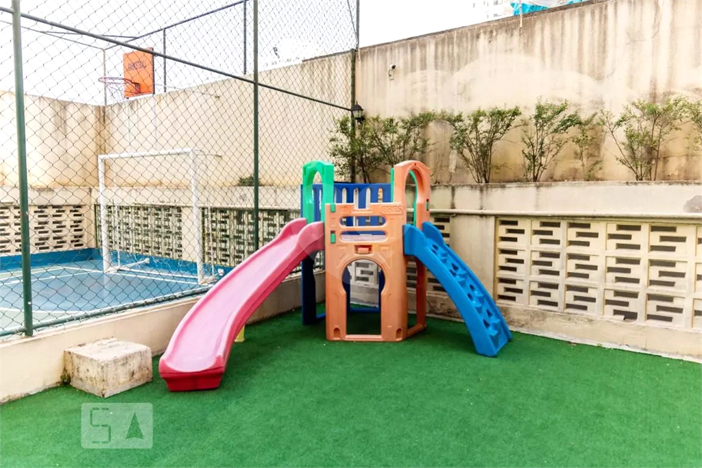 Apartamento na Av Nossa Senhora do Loreto 02 dormitórios planta 64metros 07 minutos metro Tucuruvi.