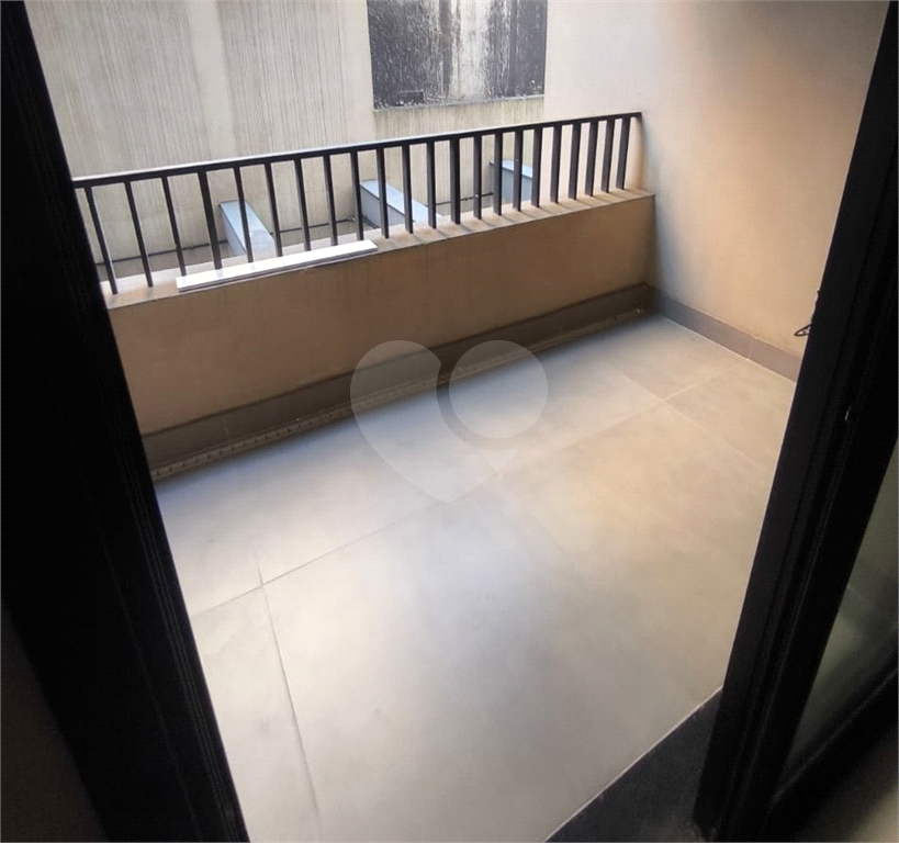 PINHEIROS - ESTÚDIO NOVO ! SEMIMOBILIADO 