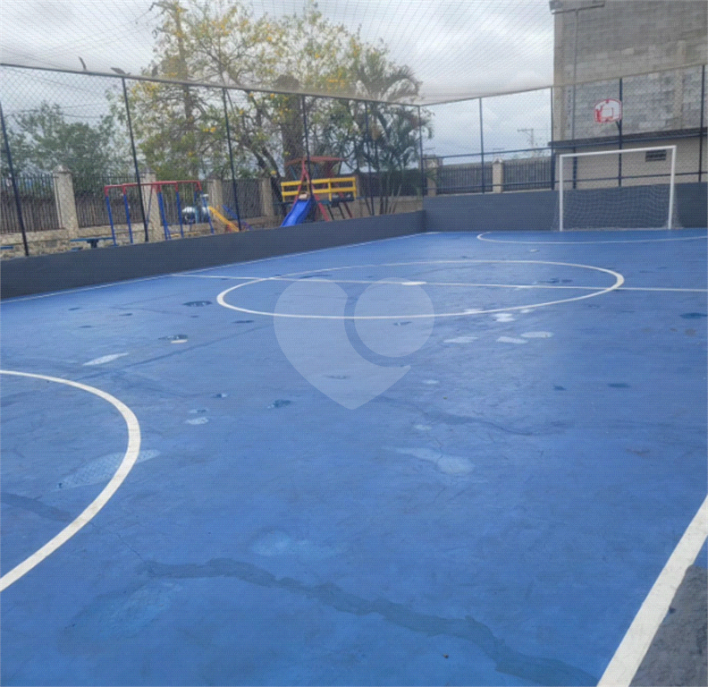 APARTAMENTO em JARDIM CUMBICA