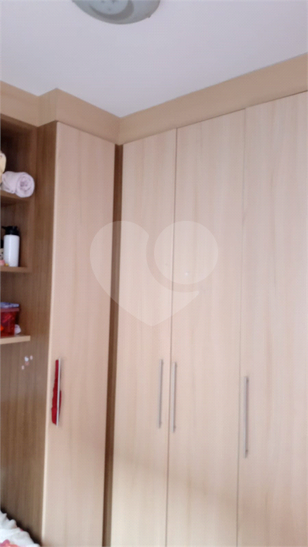 APARTAMENTO em PARQUE NOVO MUNDO