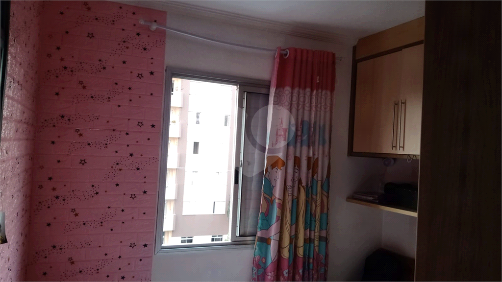 APARTAMENTO em PARQUE NOVO MUNDO