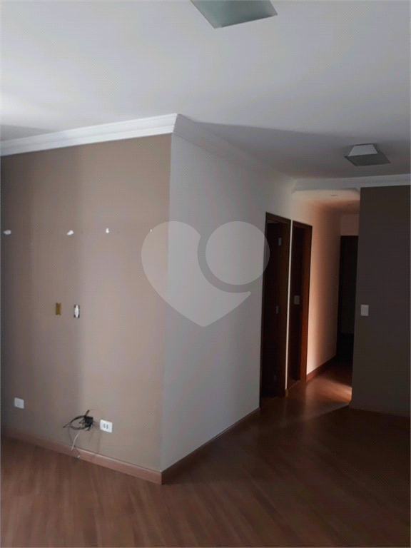 APARTAMENTO em PARQUE NOVO MUNDO