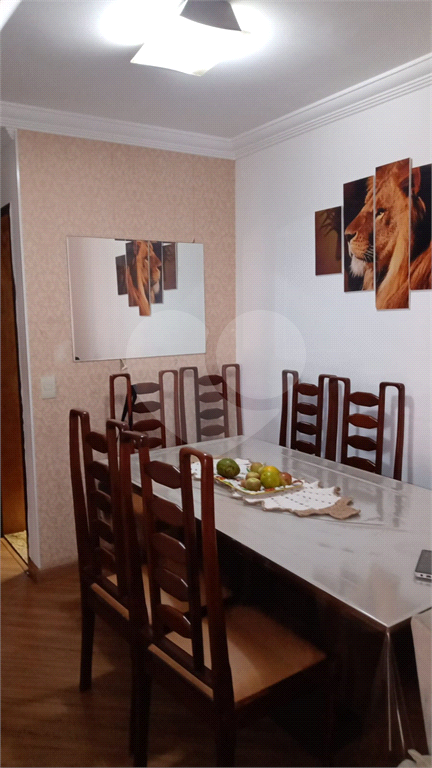 APARTAMENTO em PARQUE NOVO MUNDO