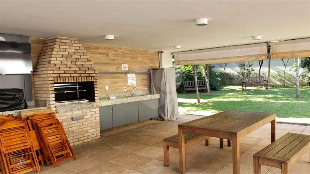 APARTAMENTO em VILA MASCOTE