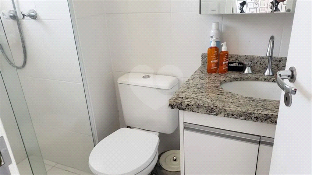 APARTAMENTO em VILA MASCOTE