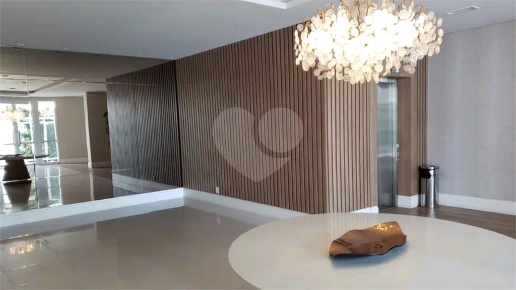 APARTAMENTO em VILA MASCOTE