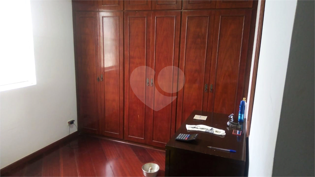 Apartamento à Venda com 2 Dormitórios - 1 Vaga de Garagem