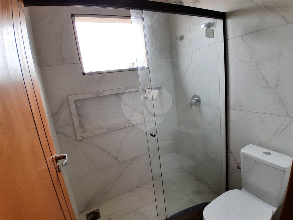 Casa de Condomínio à venda com 3 quartos, 230m² - Foto 23