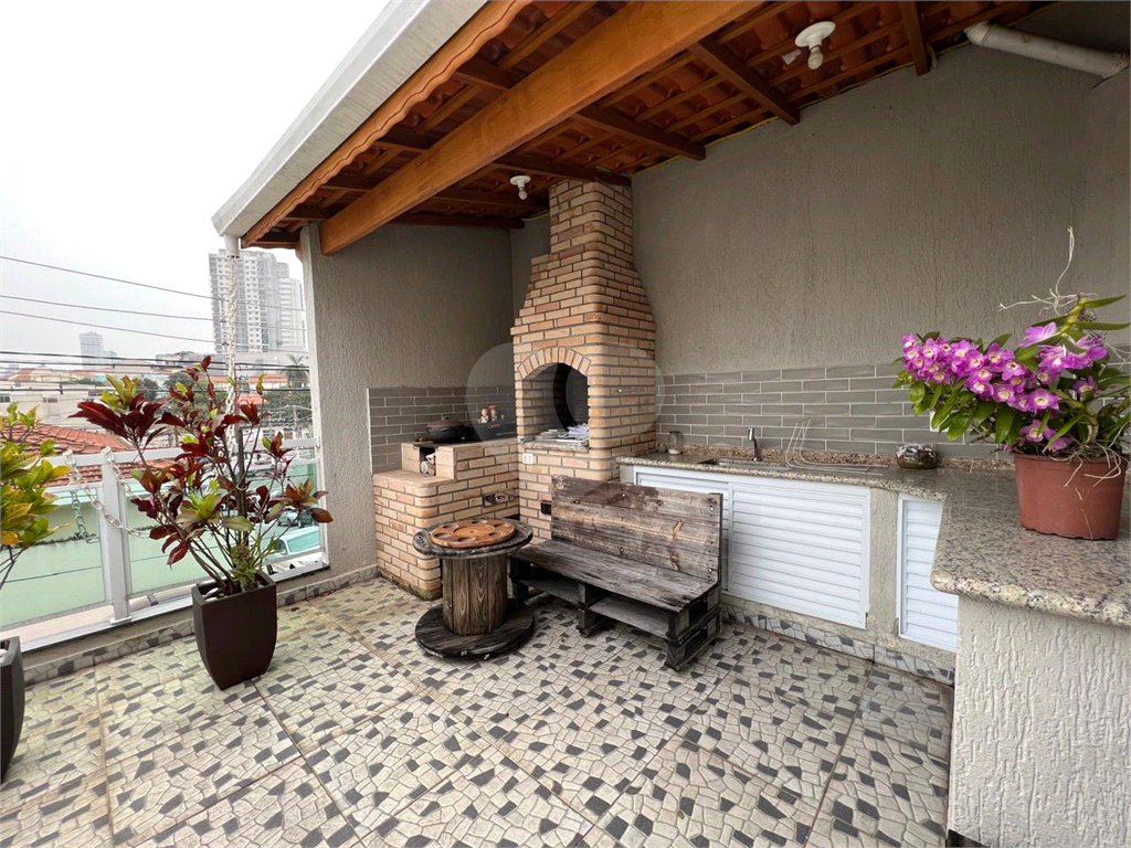Casa assobradada à venda | 162 m² | 2 suítes | 2 vagas na Parada Inglesa!